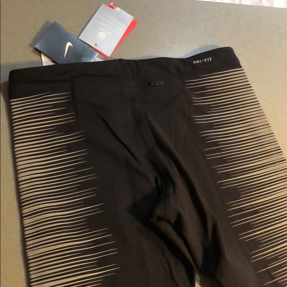Nike glow in the dark leggings
